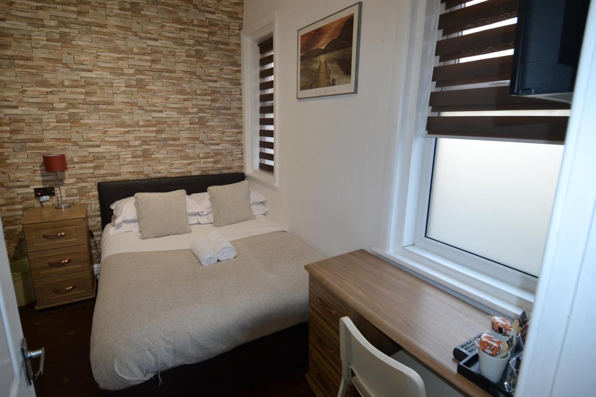 Hotel 33 Μπλάκπουλ Δωμάτιο φωτογραφία